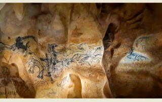Excursion en minibus : Visite de la Grotte Chauvet 2