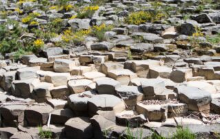 The basalt flows of the Veyradeyre