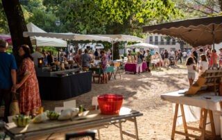 Burzet – marché lundis du terroir et du savoir©sourcesetvolcans © sourcesetvolcans