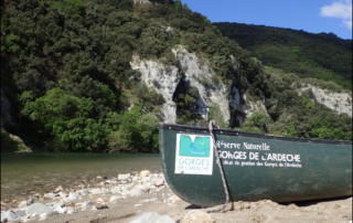 Von der Managementgewerkschaft Gorges de l’Ardèche (SGGA) zertifizierter Naturführer