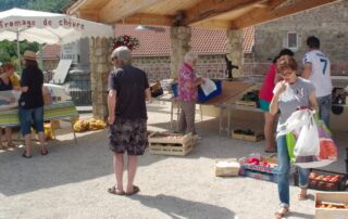 Marché de produits locaux