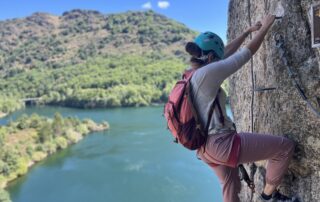 Via ferrata du lac de Villefort avec Kayacorde © Kayacorde Ardèche
