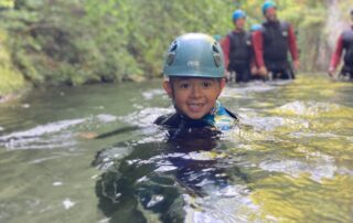 Canyoning famille aventure avec Kayacorde Ardeche © Kayacorde 2024