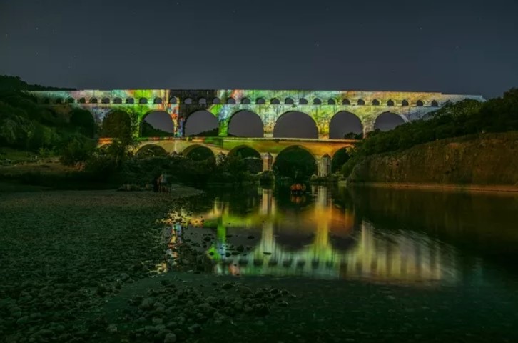 Spectacle 2024