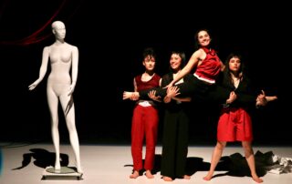 Lancement de saison Echos 25-26 : Rouge Carmin - Compagnie la Guetteuse_Biviers