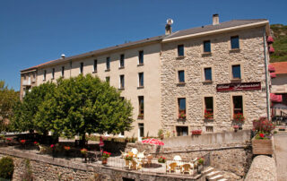 Bar – Tabac de l’hôtel Au Parfum des Bois ©  M.Rissoan-ADT07-COPIE INTERDITE