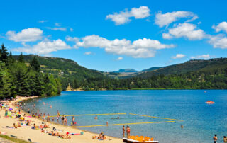 Le Lac d’Issarlès_Le Lac-d’Issarlès © A.Renaud-Goud-ADT07 Le Lac d’Issarlès_Le Lac-d’Issarlès © A.Renaud-Goud-ADT07