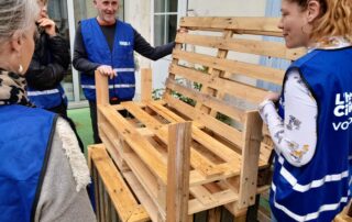 Atelier fabrication de meubles en palette_Saint-Trojan-les-Bains © Tiers lieu Saint-Trojan-les-Bains