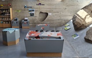 Boutique Maison de site du Mont Gerbier-de-Jonc_Saint-Martial © OTMA_C.Mancheron Boutique Maison de site du Mont Gerbier-de-Jonc_Saint-Martial © OTMA_C.Mancheron