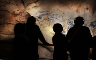 Visite guidée de la grotte © Aventurier Patrick - Grotte Chauvet 2 Ardèche