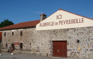 Auberge de Peyrebeille/ Auberge Rouge_Lanarce © Auberge de Peyrebeille