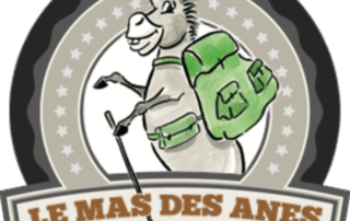 Balade et randonnée avec un âne – Le Mas des ânes_Le Plagnal © Le Mas des ânes