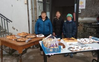 Vente de gourmandises sucrées et salées_Sainte-Eulalie © Ecole St Joseph Ste Eulalie