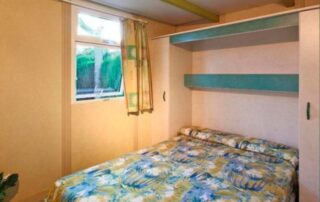 Camping Municipal les Bords du Lac_Le Lac-d&rsquo;Issarlès © Mairie Lac d'Issarles