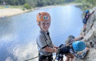 Via corda canoë et spéléo à Valoon Pont d’arc © Kayacorde Ardèche