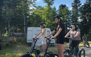 Sortie tricycles et/ou trottinettes électriques  – Croix de Bauzon © Croix de Bauzon