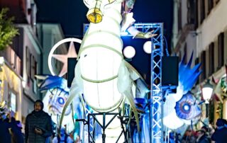 Spectacle de rue « ABYSSES, l’odyssée des mers » par de la Cie Remue-Ménage_Saint-Tropez ©  « ABYSSES, l’odyssée des mers » par de la Cie Remue-Ménage