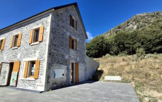 Maison de site du Mont Gerbier-de-Jonc_Saint-Martial © OTMA_C.Mancheron