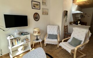 Gîte du Peyrou 1 – Mr Louche Serge_Saint-Laurent-les-Bains – Laval d&rsquo;Aurelle © LOUCHE Serge