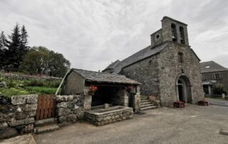 Visite guidée contée du village d&rsquo;Usclades avec Elodie Blanc