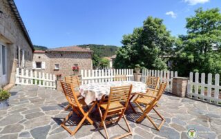 Gîtes Loucantou : La Feneïra
