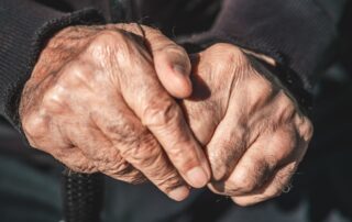 Randonnée solidaire_Cros-de-Géorand © Pexels_ Aysegul Aytoren