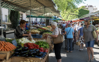 Marché estival