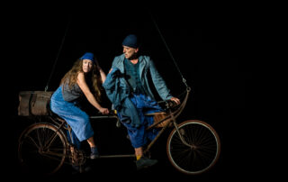 Fly me to the moon – Compagnie Léandre Clown_La Chapelle-Saint-Luc ©  Compagnie Leandre Clown