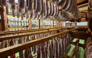 Butcher Shop – Delicatessen – Cured Meats – Moulin Jean-Marc_Saint-Cirgues-en-Montagne © Butcher Shop - Delicatessen - Cured Meats - Moulin JM