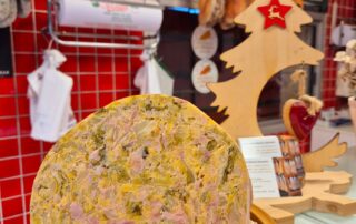 Butcher Shop – Delicatessen – Cured Meats – Moulin Jean-Marc_Saint-Cirgues-en-Montagne © Butcher Shop - Delicatessen - Cured Meats - Moulin JM
