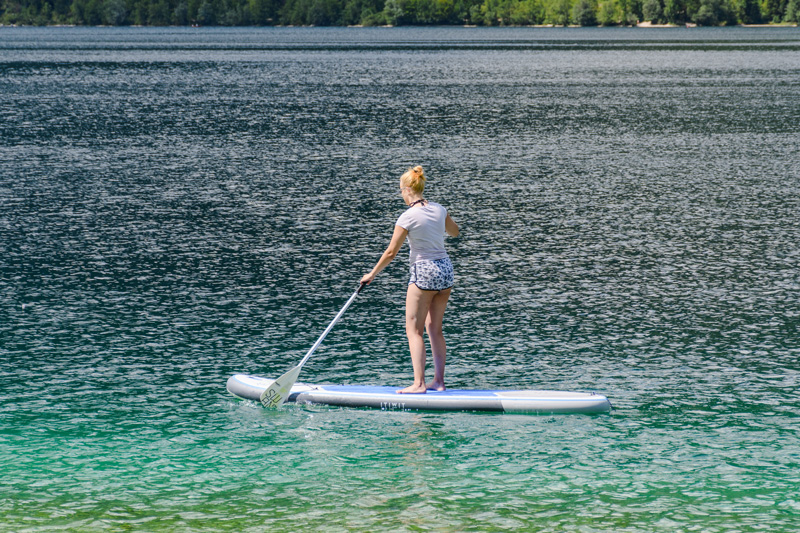 Freizeit-auf-dem-See-von-Saint-Martial